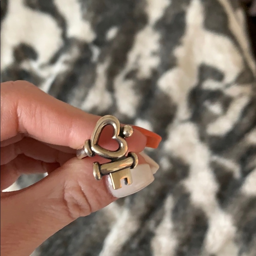 James Very ring